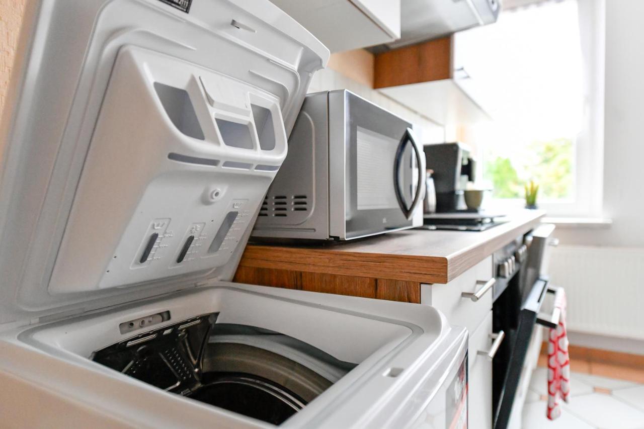 Modernes Altmarkt Mit Parkplatz 4 Gaeste 55qm Waschmaschine Wlan Netflix Terrasse Apartment *